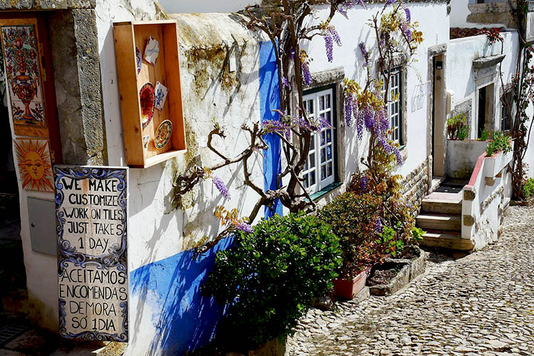 Visitare Obidos, un borgo medioevale a colori