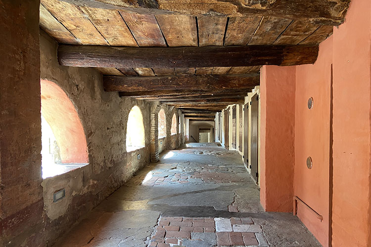 Brisighella, uno dei borghi più belli e colorati d’Italia