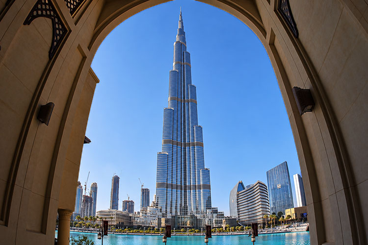 Burj Khalifa nello skyline di Dubai