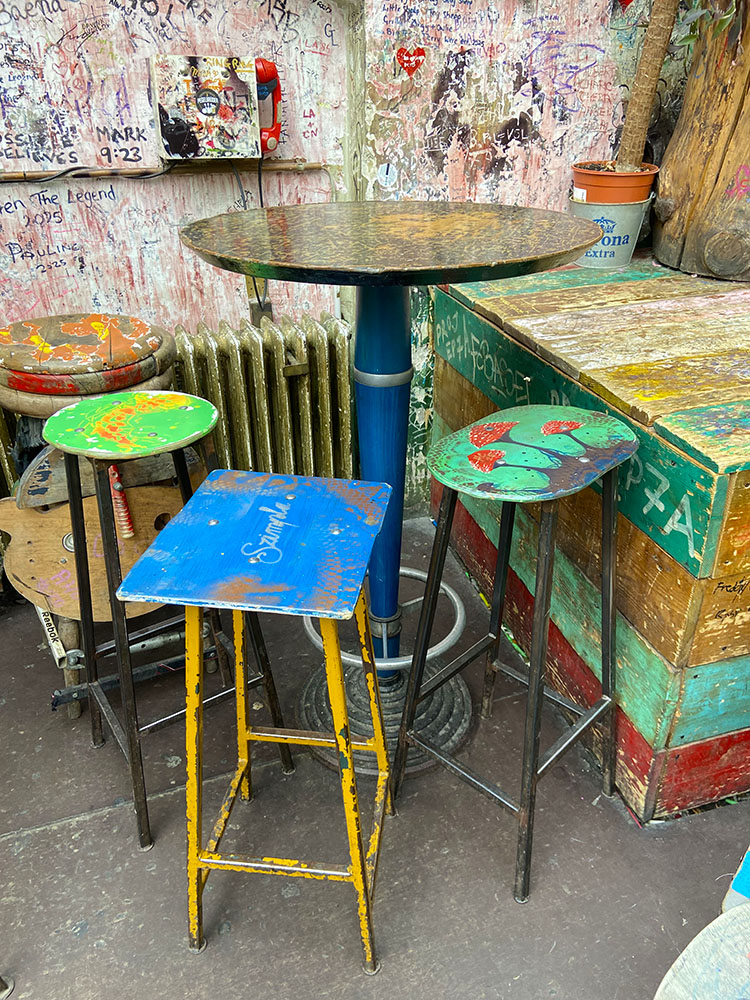 Szimpla Kert ruin bar Budapest