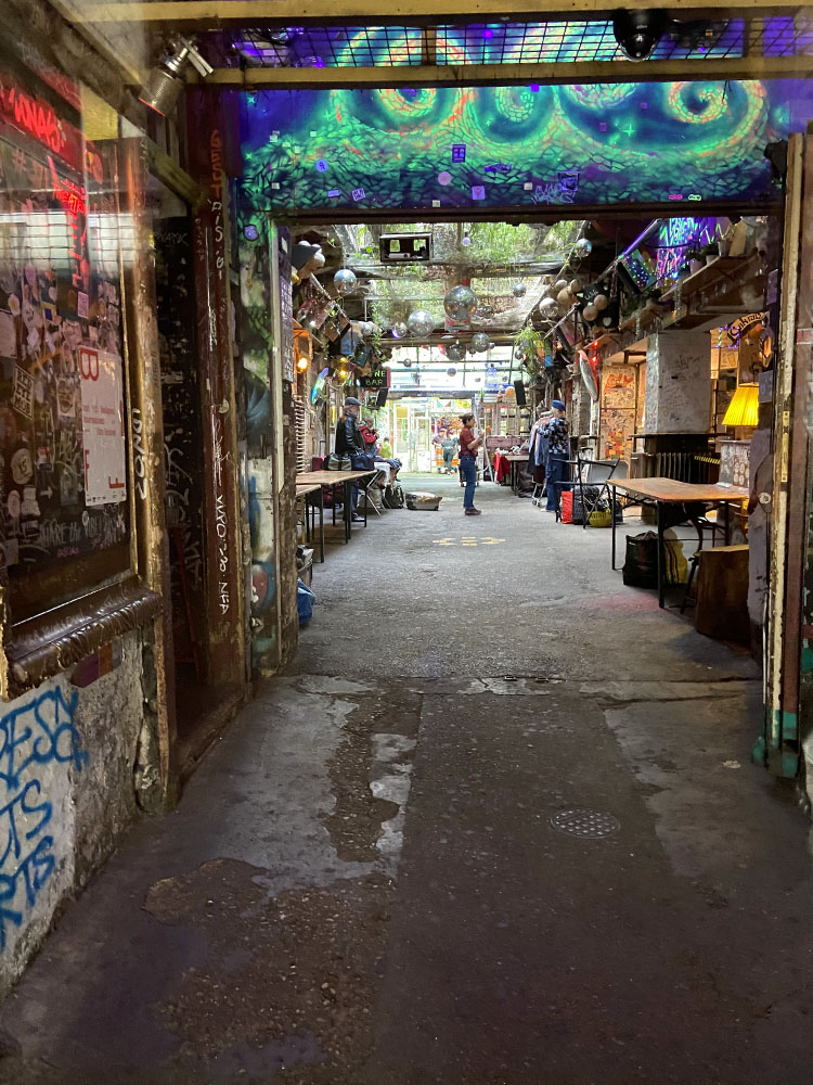 storico ruin bar di Budapest nel quartiere ebraico.